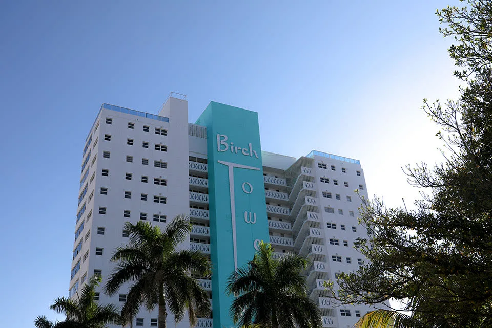 Central Beach luxury condominiums and market