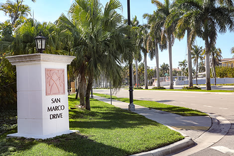 Las Olas Boulevard dining and nightlife
