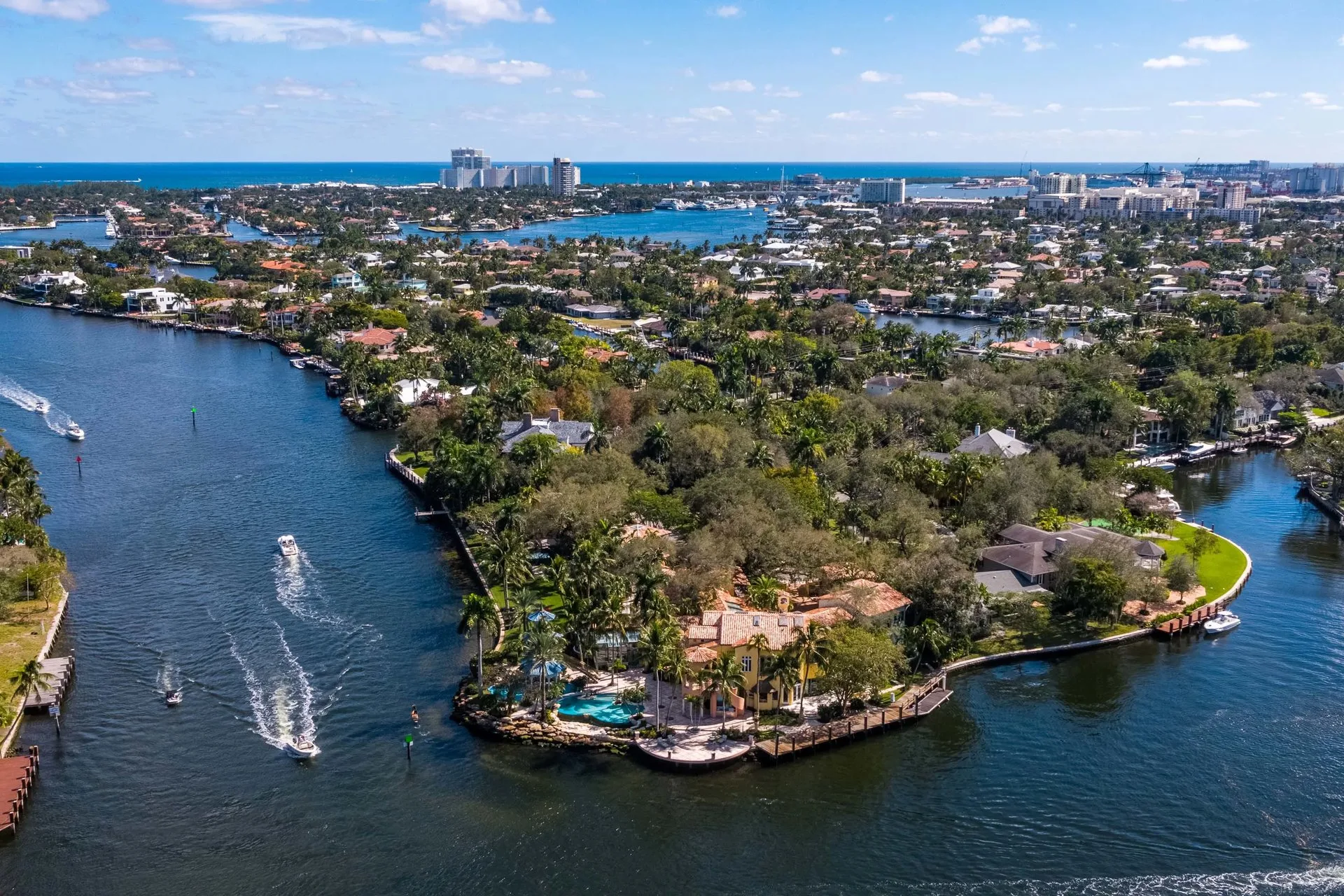 The New River winding through Rio Vista with waterfront estates