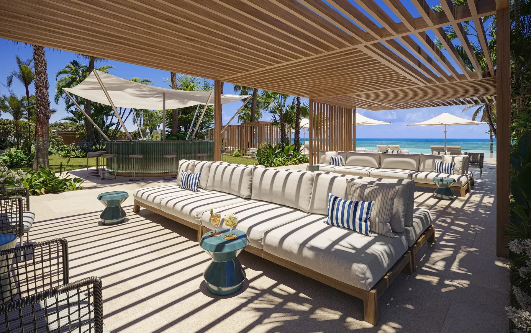 Ritz-Carlton Pompano — outdoor lounge terrace