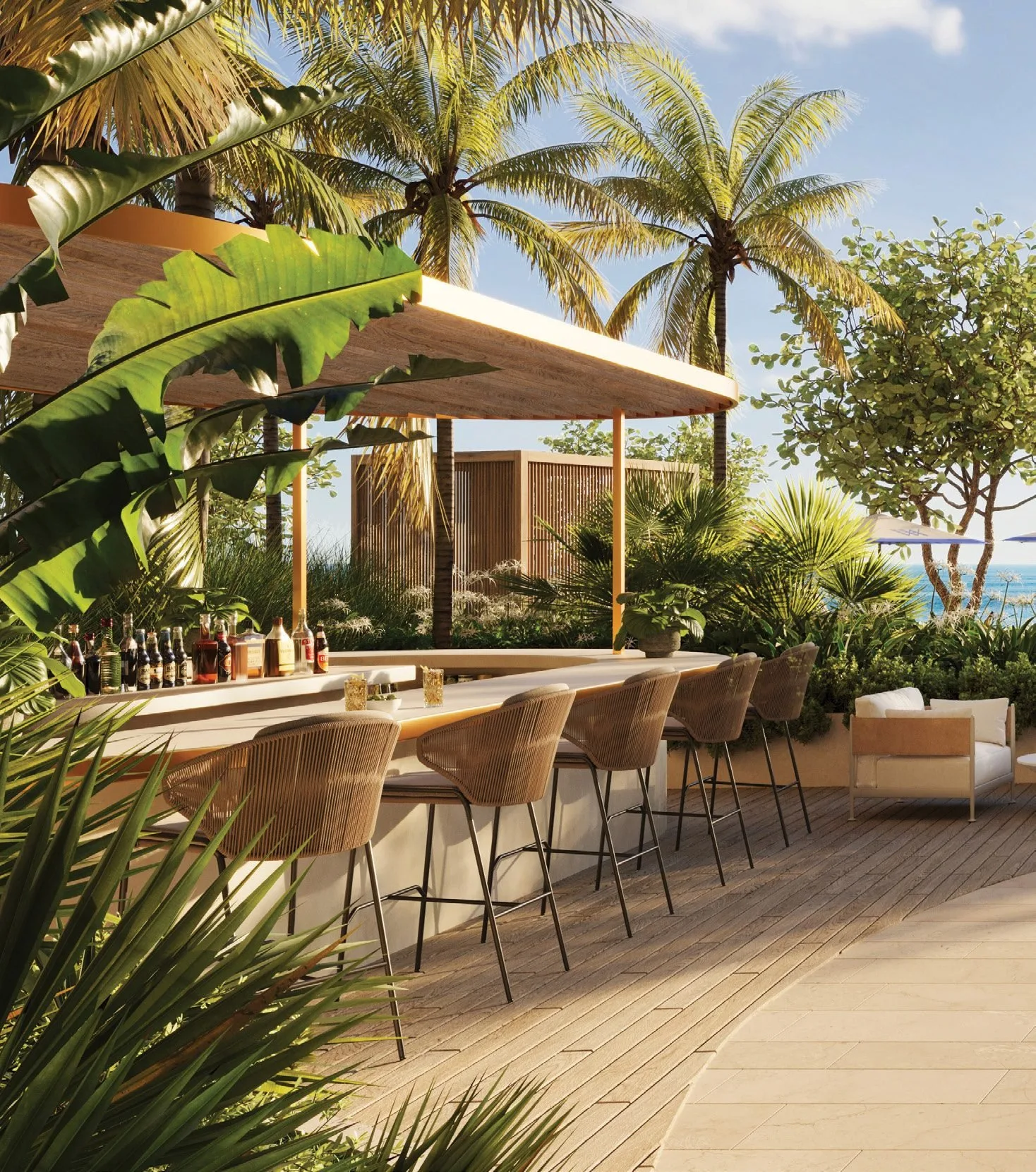 Waldorf Astoria — oceanfront pool bar and lounge
